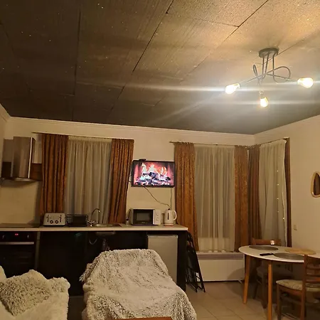 招待所 Homely