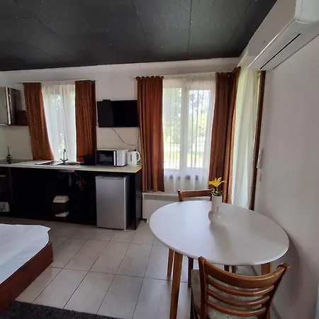 Homely 3* Банско