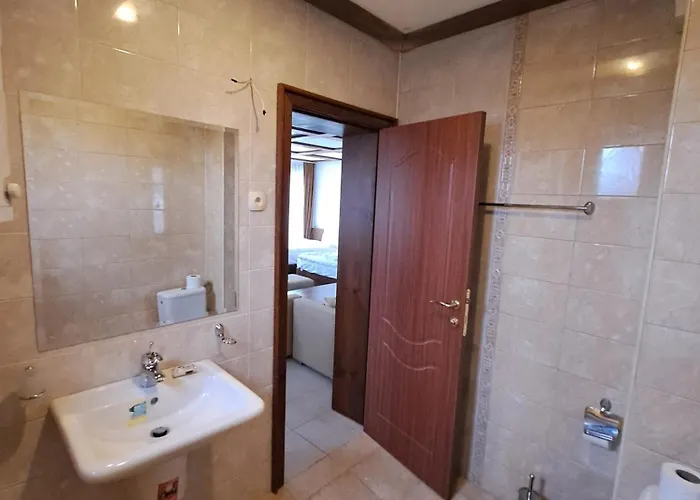 Pensión цветелина и митко